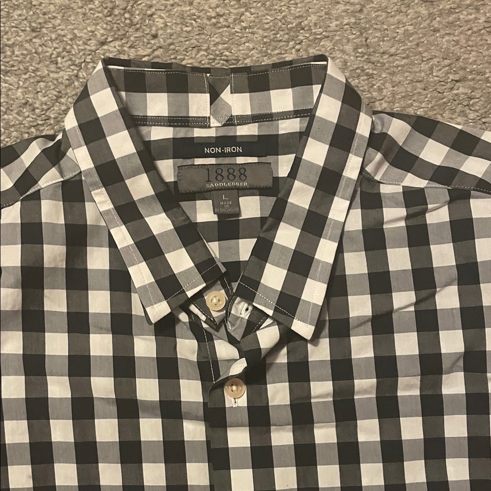 Saddlebred Black and White Gingham Button-Down Shirt 100% cotton - Picture 2 of 6